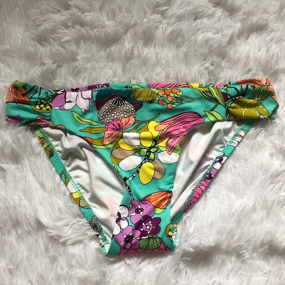 Trina Turk Side Shirred Bikini Swimsuit Bottom - Picture 4 of 7